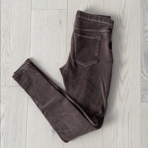 HUE Corduroy Pocket Leggings Brown - Picture 2 of 3